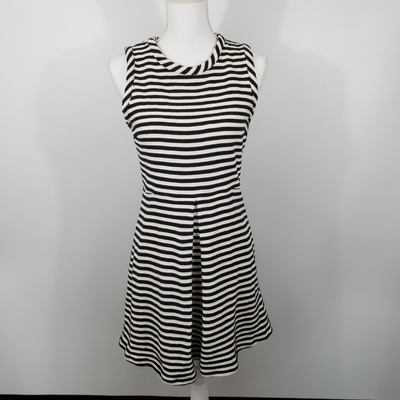 Madewell Dresses & Skirts - Madewell striped afternoon sun dress cocktail Lg